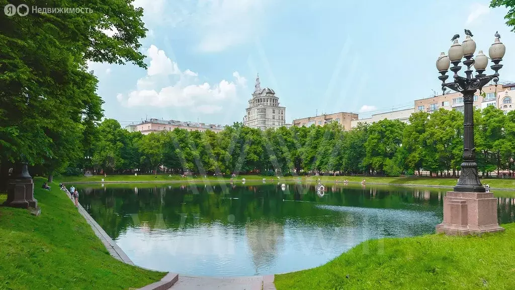 4-комнатная квартира: Москва, Большой Патриарший переулок, 8с1 (145 м) - Фото 1