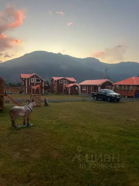 Дом в Карачаево-Черкесия, Теберда Карачаевский городской округ, ... - Фото 0