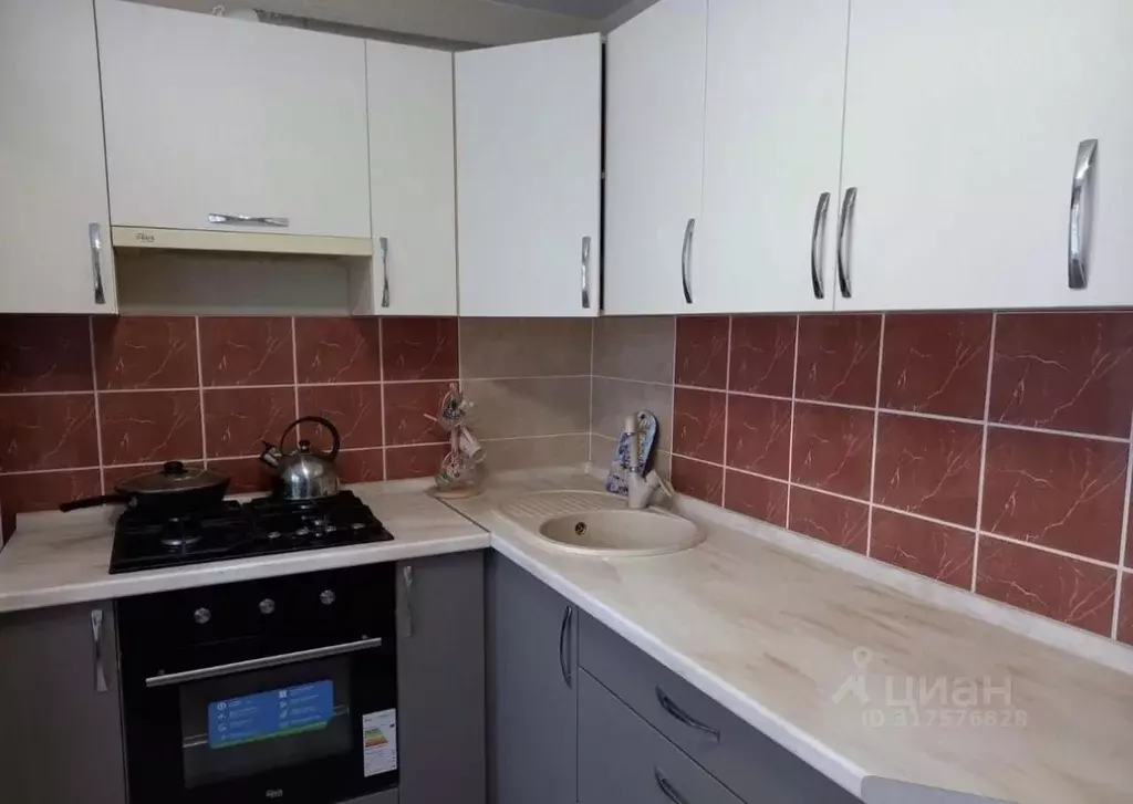2-к кв. Пензенская область, Пенза ул. Кижеватова, 9 (53.0 м) - Фото 0