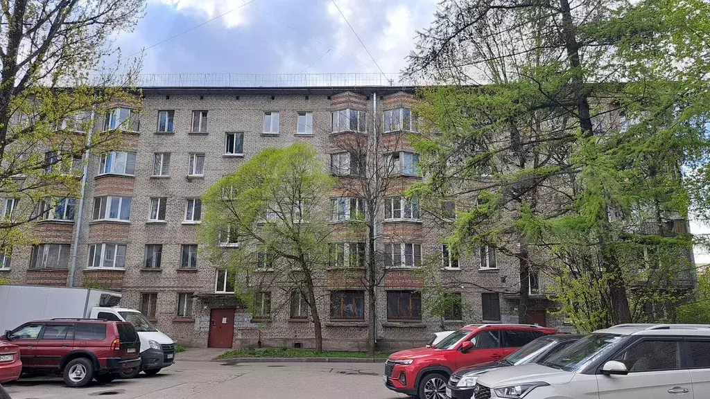 Комната 18,4 м в 5-к., 2/5 эт. - Фото 1