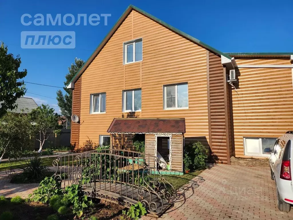 Дом в Астраханская область, Приволжский район, с. Три Протока  (348 м) - Фото 1