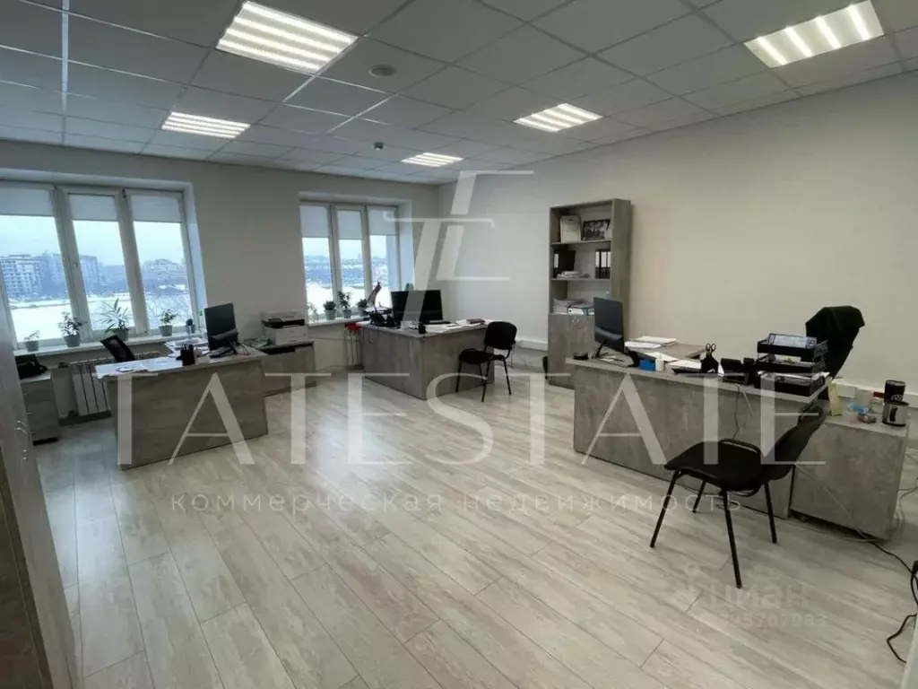 Офис в Татарстан, Казань ул. Ахтямова, 1 (760 м) - Фото 1