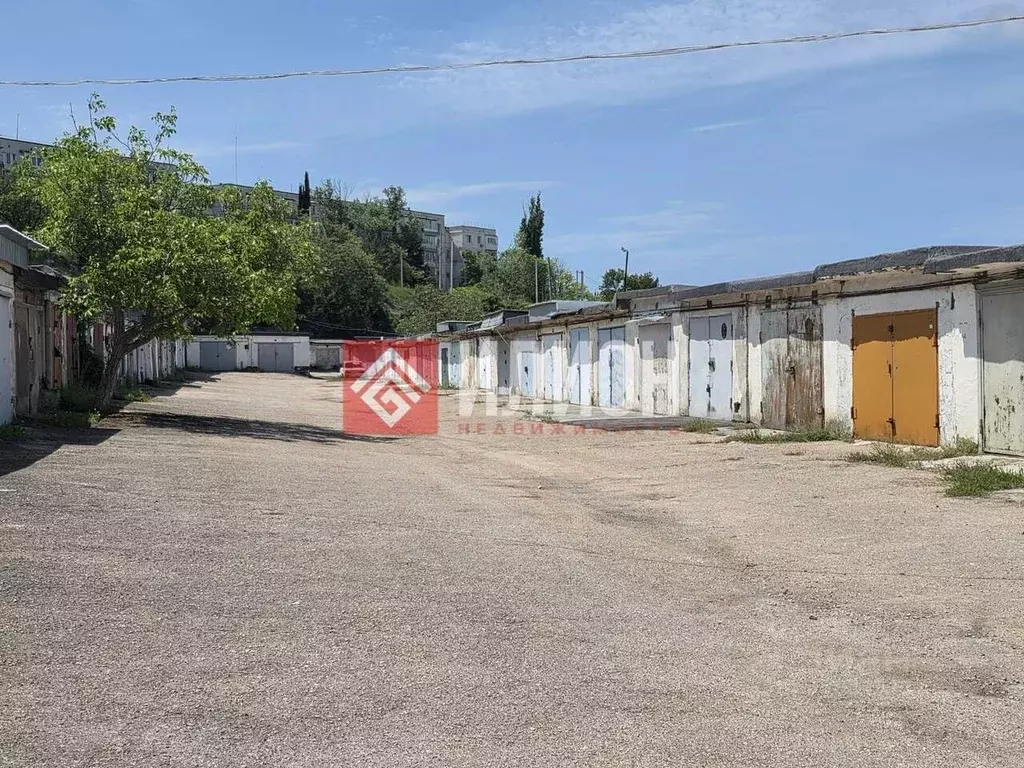 Гараж в Севастополь ул. Генерала Коломийца (20 м) - Фото 2