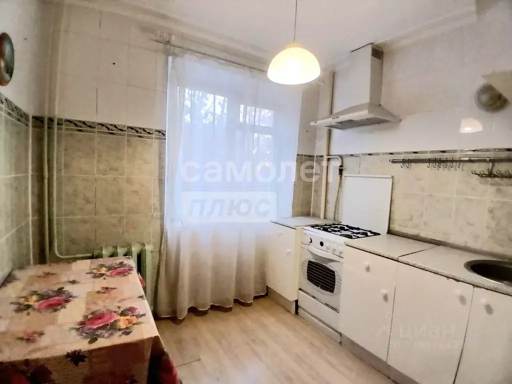 2-к кв. Челябинская область, Челябинск ул. Калинина, 18 (43.6 м) - Фото 1