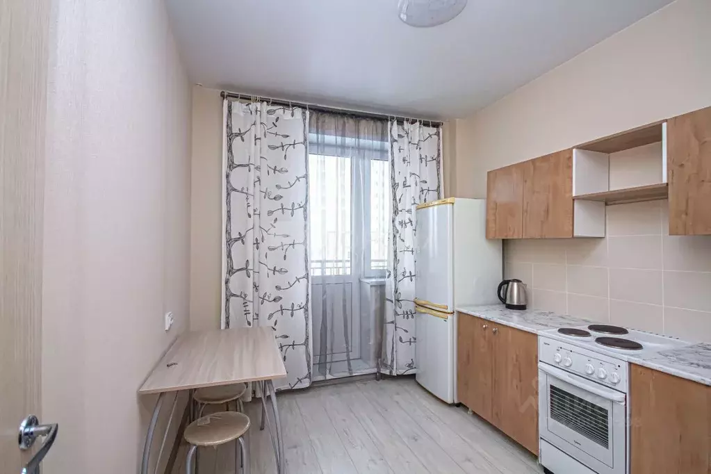 1-к кв. Новосибирская область, Новосибирск Закаменский мкр, 12 (35.0 ... - Фото 0
