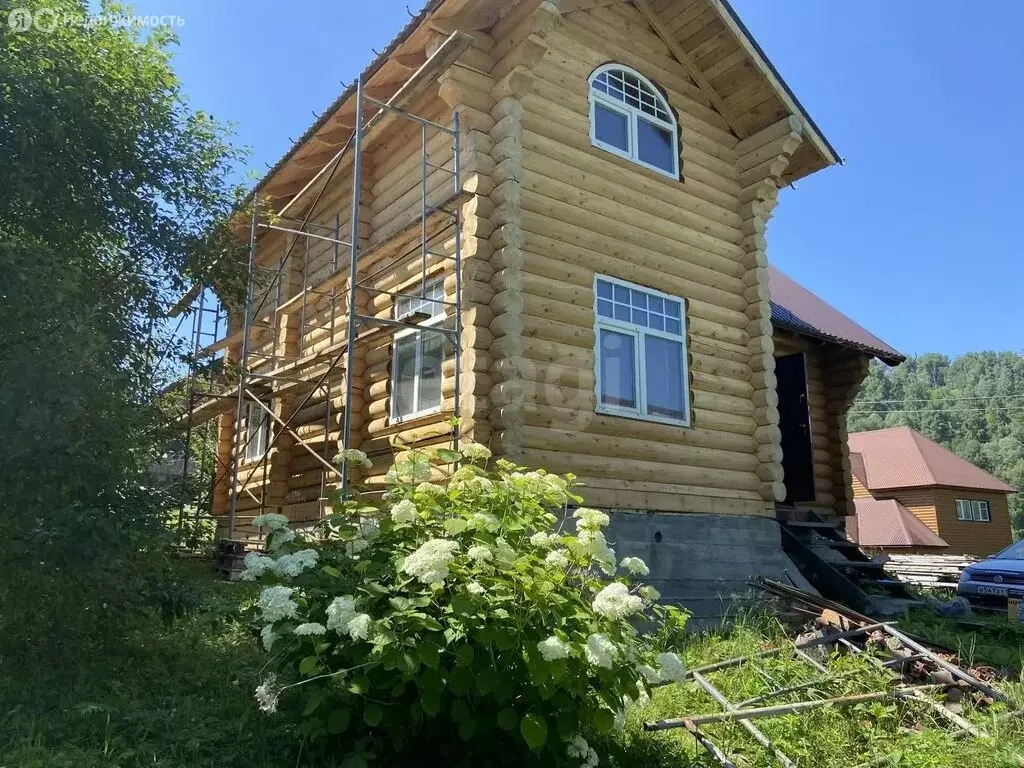 Дом в Горно-Алтайск, Ойрот-Туринская улица (66 м) - Фото 1