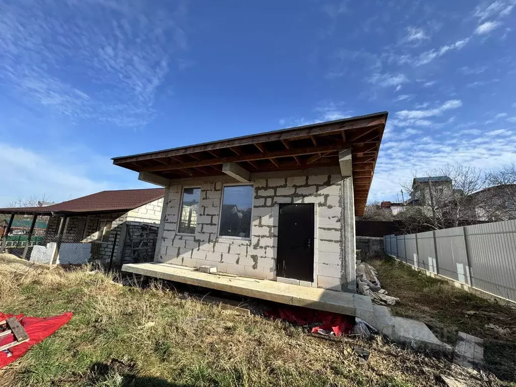 Дом в Севастополь Скалистый-89 СНТ, 92 (70 м) - Фото 1