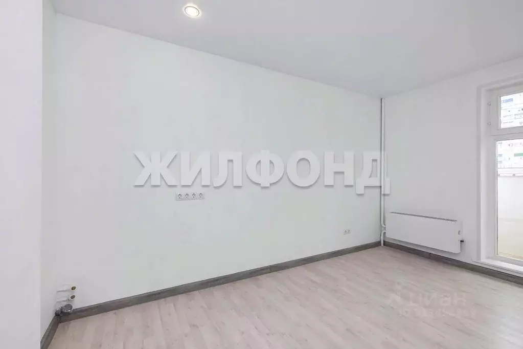Студия Новосибирская область, Новосибирск ул. Виктора Уса, 15 (19.2 м) - Фото 1