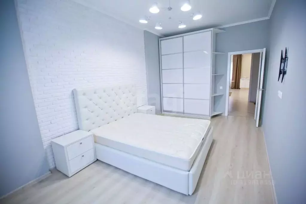 4-к кв. Татарстан, Казань Чистопольская ул., 36 (110.0 м) - Фото 1