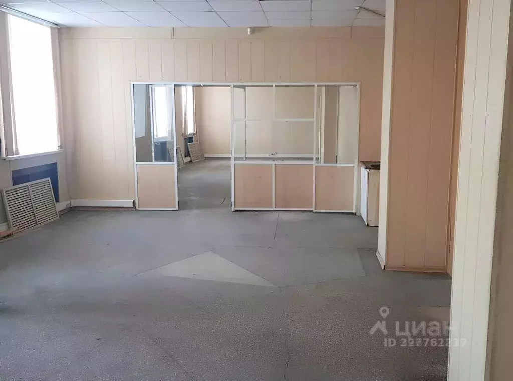 Помещение свободного назначения в Алтайский край, Барнаул ... - Фото 2