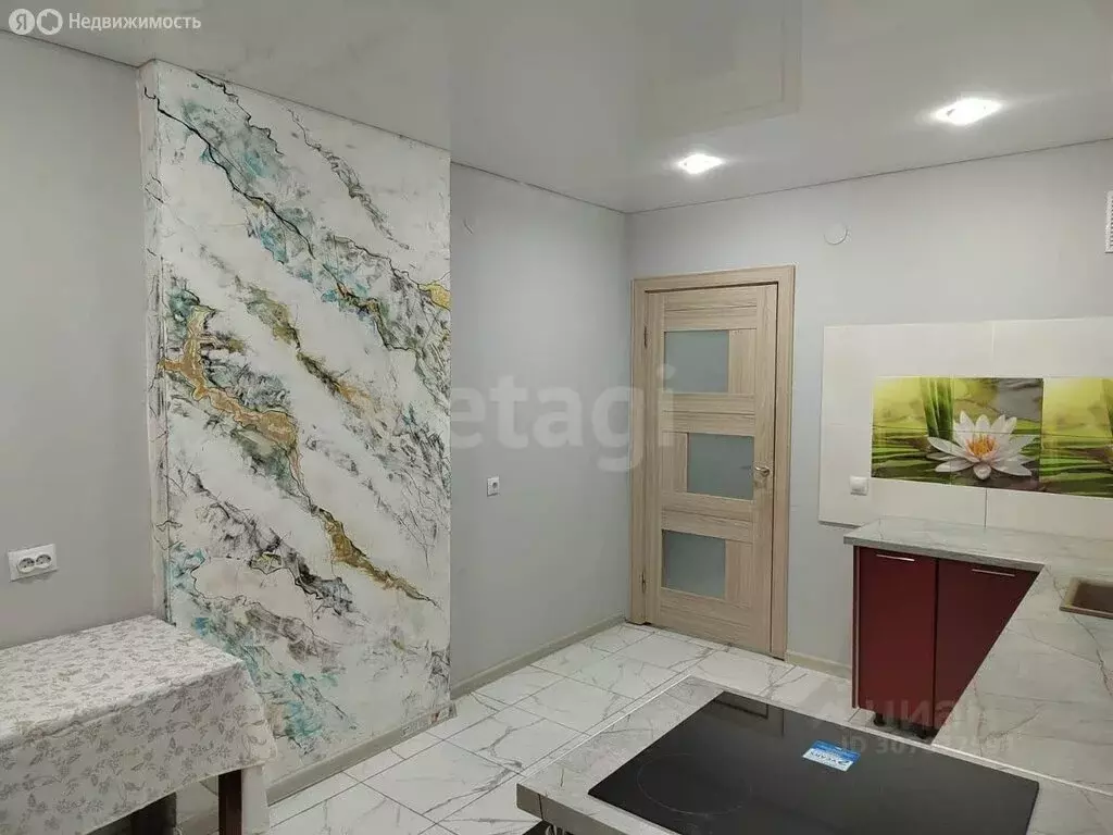 3-комнатная квартира: Череповец, улица Наседкина, 27А (74.9 м) - Фото 1