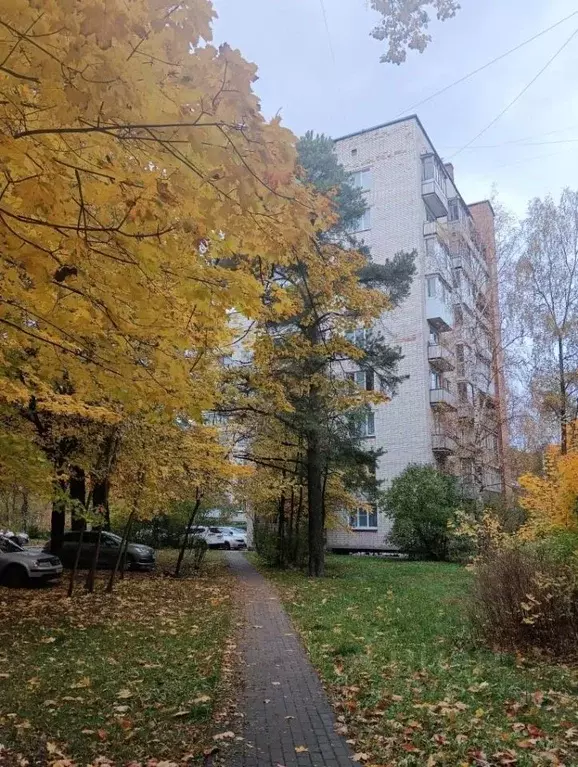 3-к кв. Ленинградская область, Сосновый Бор Ленинградская ул., 2 (56.8 ... - Фото 1