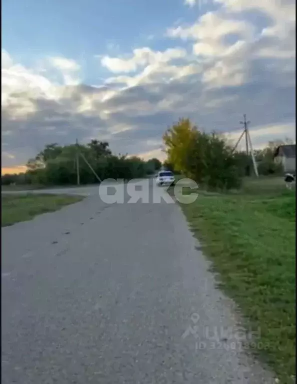 Участок в Краснодарский край, Кореновский район, Раздольная ст-ца ... - Фото 1