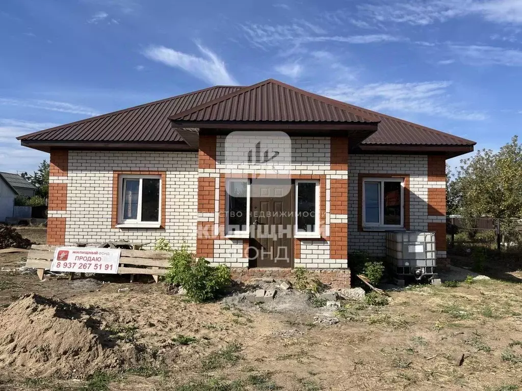 Дом в Саратовская область, Энгельсский район, Новопушкинское ... - Фото 1