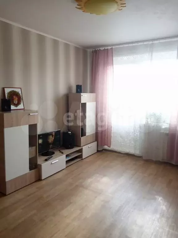 3-к. квартира, 60 м, 5/5 эт. - Фото 1