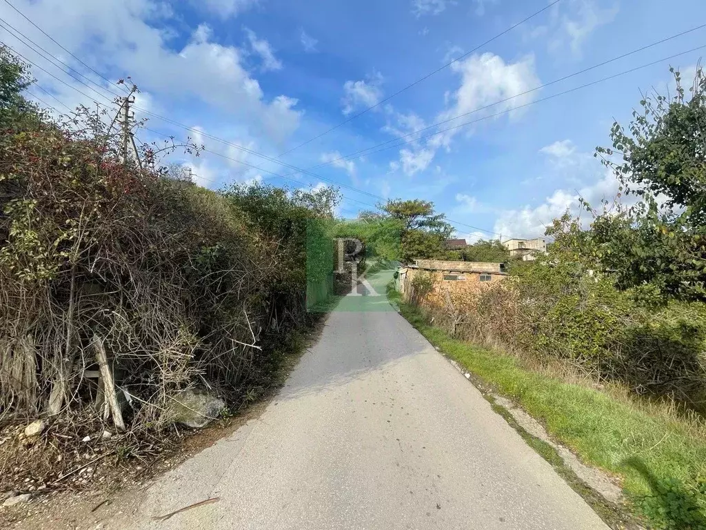 Участок в Севастополь ул. Выгонная, 11 (9.8 сот.) - Фото 2