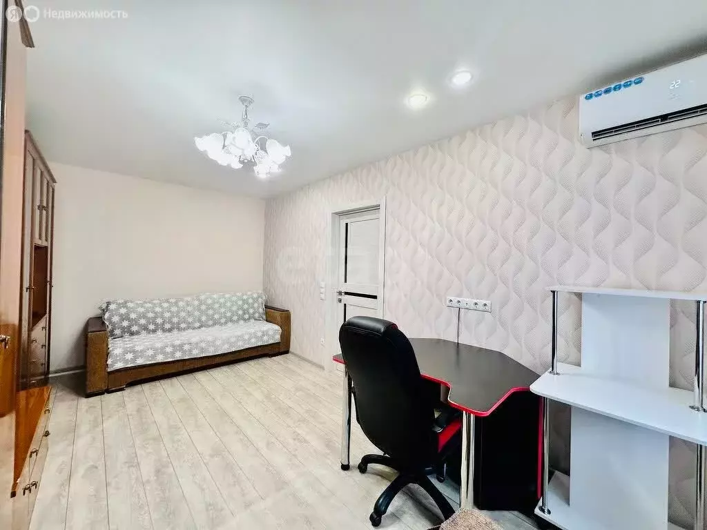 2-комнатная квартира: Нижний Новгород, улица Тропинина, 3А (43.5 м) - Фото 1