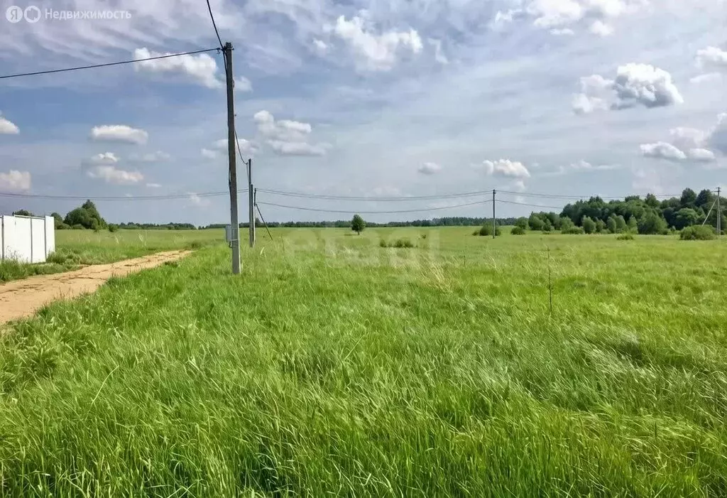 Участок в село Ребровка, Южная улица (10 м) - Фото 1