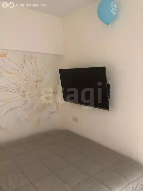 2-комнатная квартира: Кемерово, Волгоградская улица, 1 (48.9 м) - Фото 2