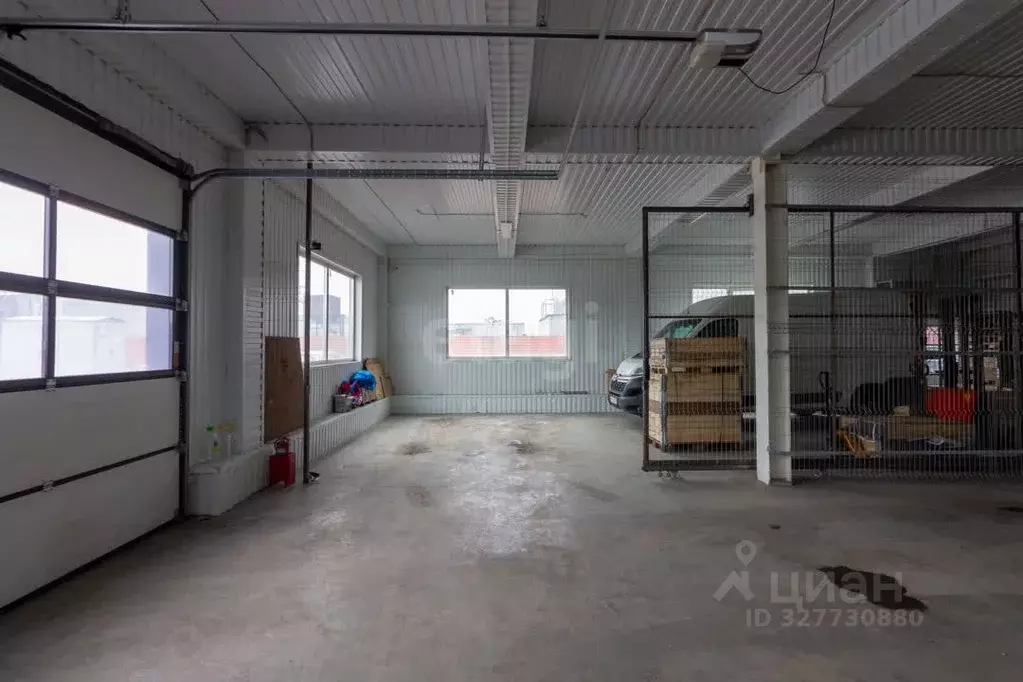 Помещение свободного назначения в Красноярский край, Красноярск ... - Фото 1