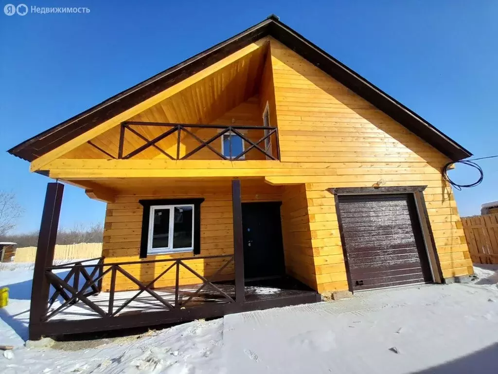 Дом в село Урик, Белая улица (160 м) - Фото 1