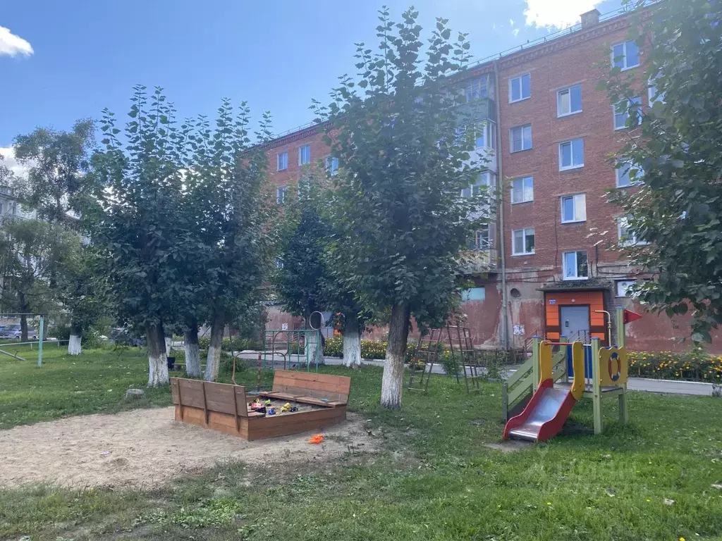 3-к кв. Омская область, Омск Заозерный мкр, ул. Бархатовой, 1А (58.9 ... - Фото 0