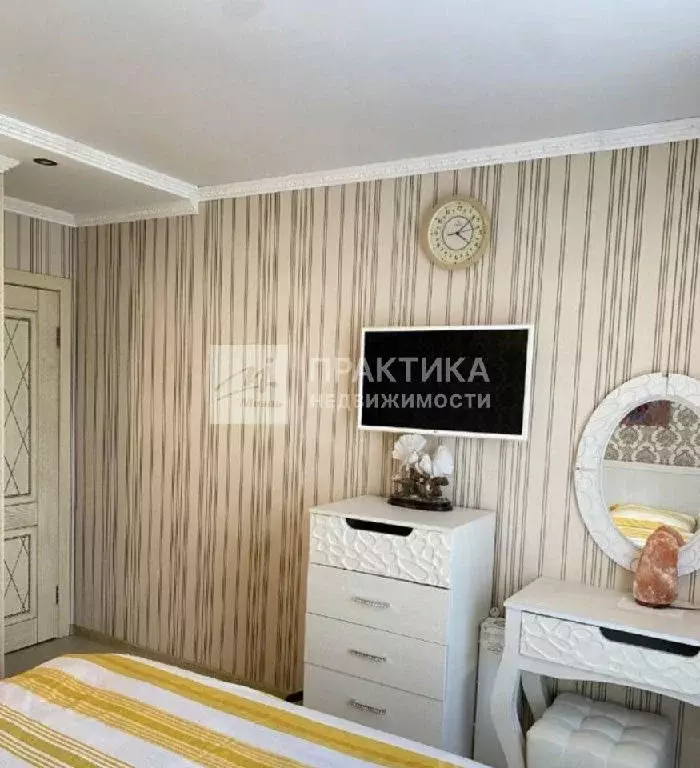 Продается 3-комнатная квартира - Фото 2