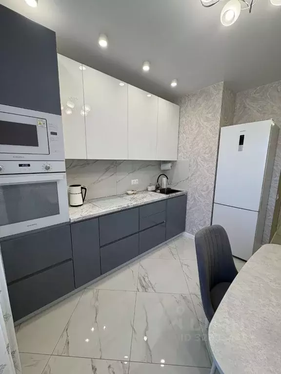 2-к кв. Тульская область, Тула просп. Ленина, 142 (65.0 м) - Фото 1