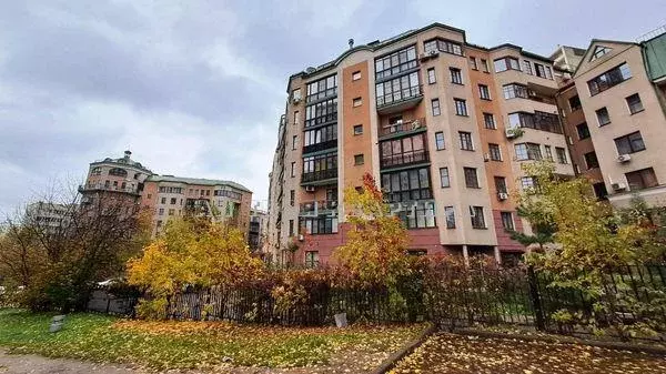 Продается 3-комнатная квартира - Фото 1