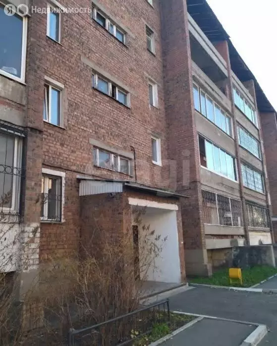 2-комнатная квартира: Иркутск, улица Розы Люксембург, 34 (49.8 м) - Фото 1