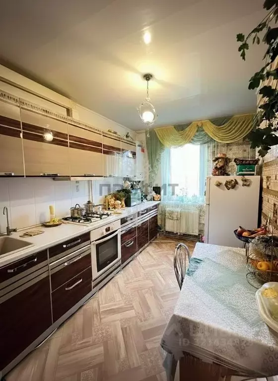 3-к кв. Крым, Алушта ул. 60 лет СССР, 13 (70.7 м) - Фото 1