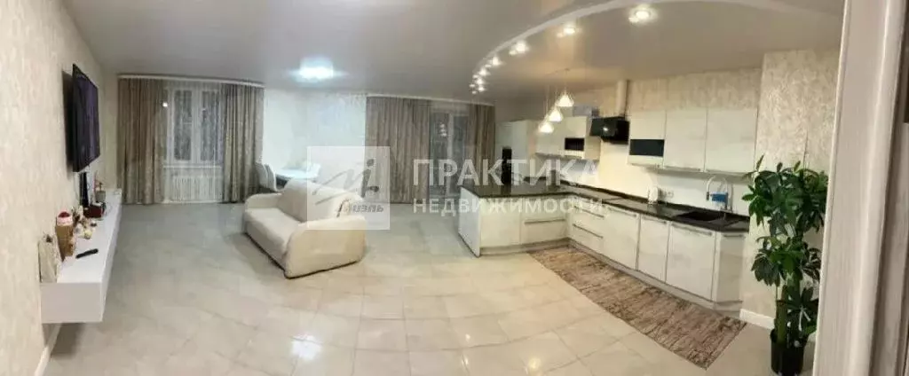 Продается 4-комнатная квартира - Фото 1