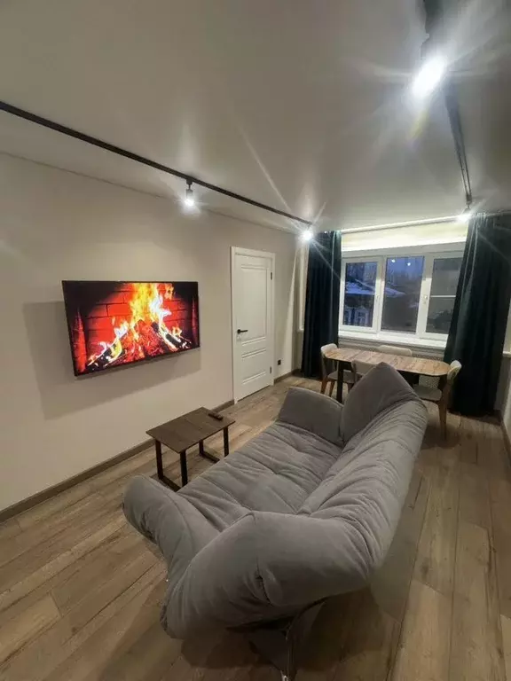 2-к кв. Московская область, Павловский Посад пл. Революции, 6 (43.0 м) - Фото 1