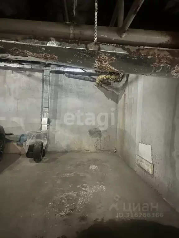 Гараж в Свердловская область, Екатеринбург ул. Чапаева, 72А (18 м) - Фото 0