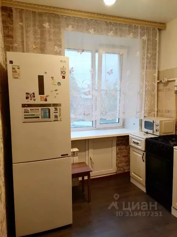 2-к кв. Нижегородская область, Дзержинск Народная ул., 12А (40.0 м) - Фото 0