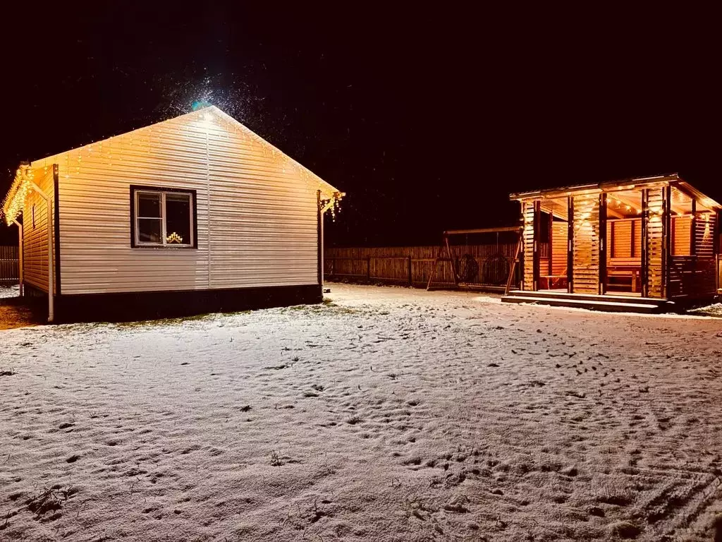 Дом в Карелия, Олонецкое городское поселение, д. Путилица ул. ... - Фото 0