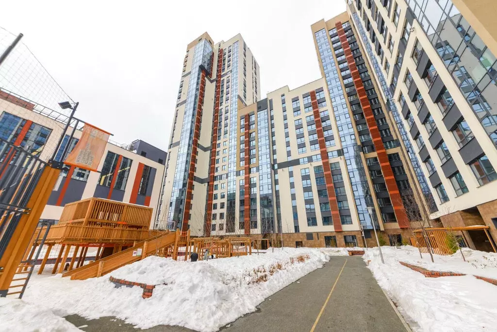 4-комнатная квартира: Екатеринбург, улица Татищева, 20 (92 м) - Фото 1