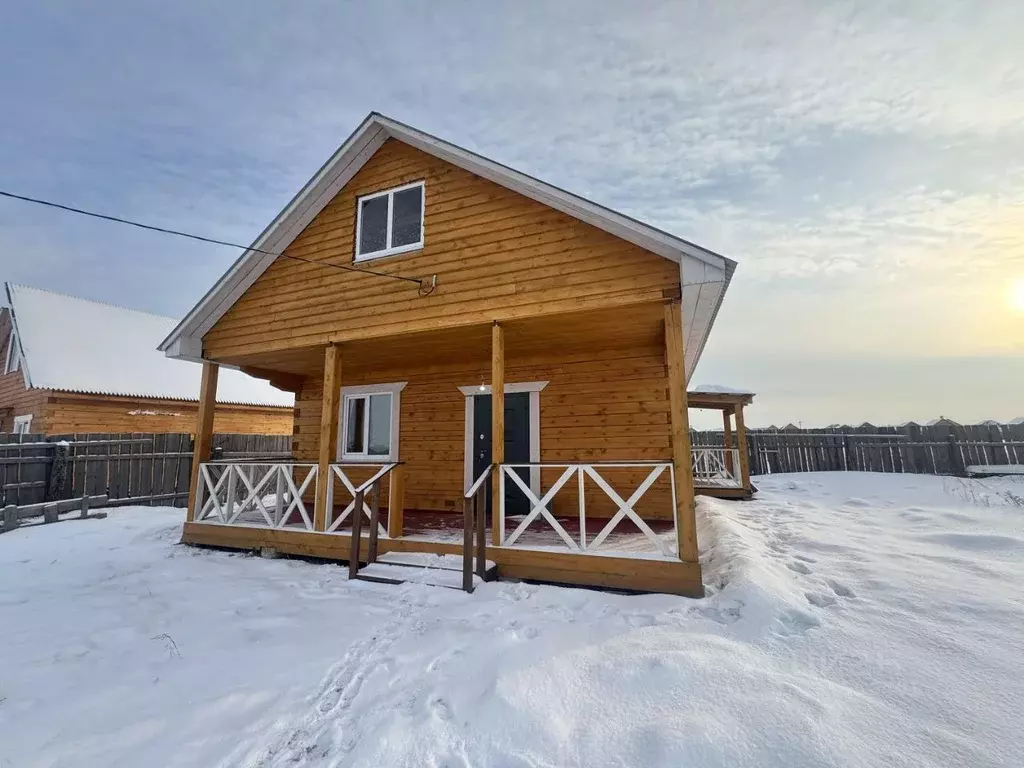 Дом в Иркутская область, Иркутский муниципальный округ, с. Хомутово ... - Фото 1