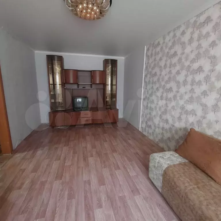2-к. квартира, 48 м, 2/9 эт. - Фото 0