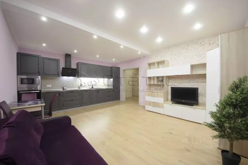 1-к кв. Санкт-Петербург пос. Стрельна, Санкт-Петербургское ш., 108 ... - Фото 0