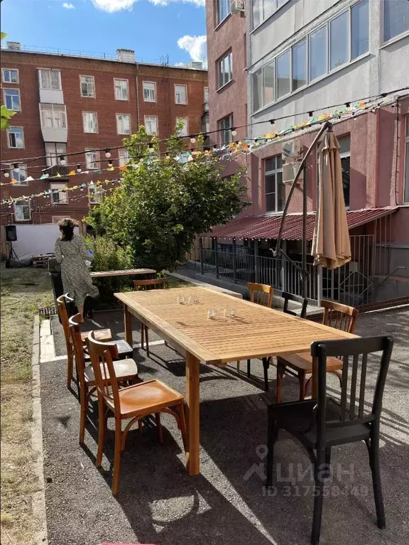 Помещение свободного назначения в Свердловская область, Екатеринбург ... - Фото 1