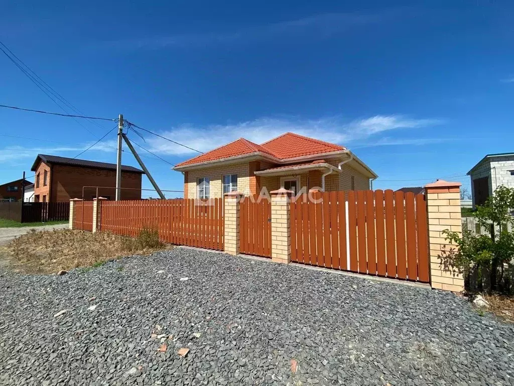 Дом в Краснодарский край, Ейское городское поселение, пос. Морской ... - Фото 1