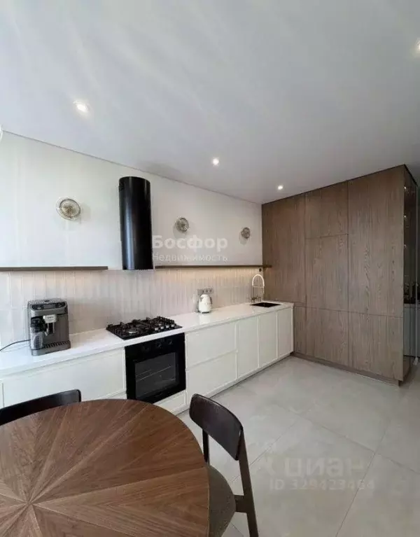 2-к кв. Крым, Феодосия ул. Грина, 43 (74.0 м) - Фото 1