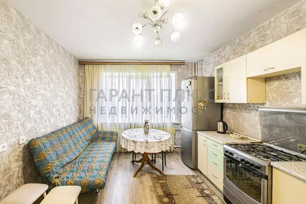 3-к кв. Липецкая область, Липецк Индустриальная ул., 3 (80.0 м) - Фото 0