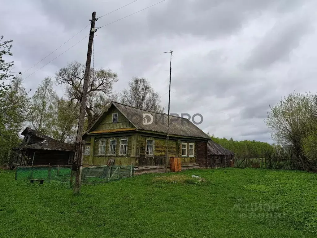 Дом в Тверская область, Старицкий муниципальный округ, д. Мошино 17 ... - Фото 1