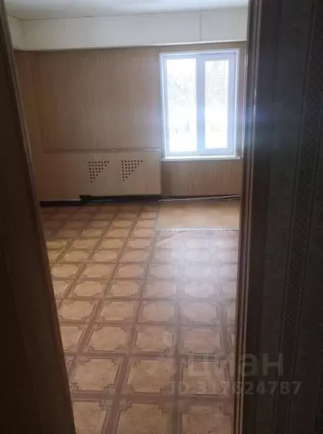 Помещение свободного назначения в Карелия, Калевала пгт ул. ... - Фото 1