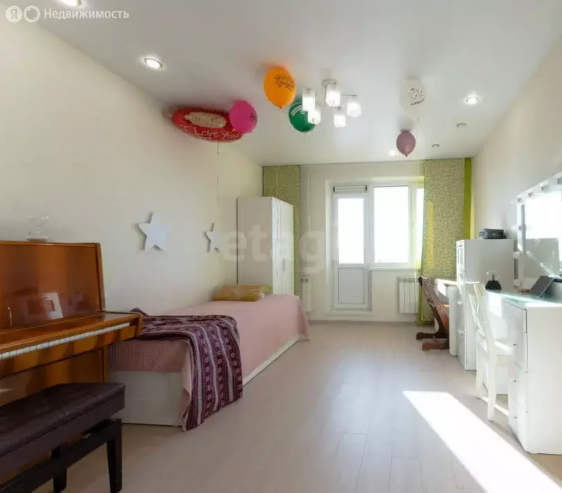 3-комнатная квартира: Санкт-Петербург, Планерная улица, 45к1 (79 м) - Фото 0