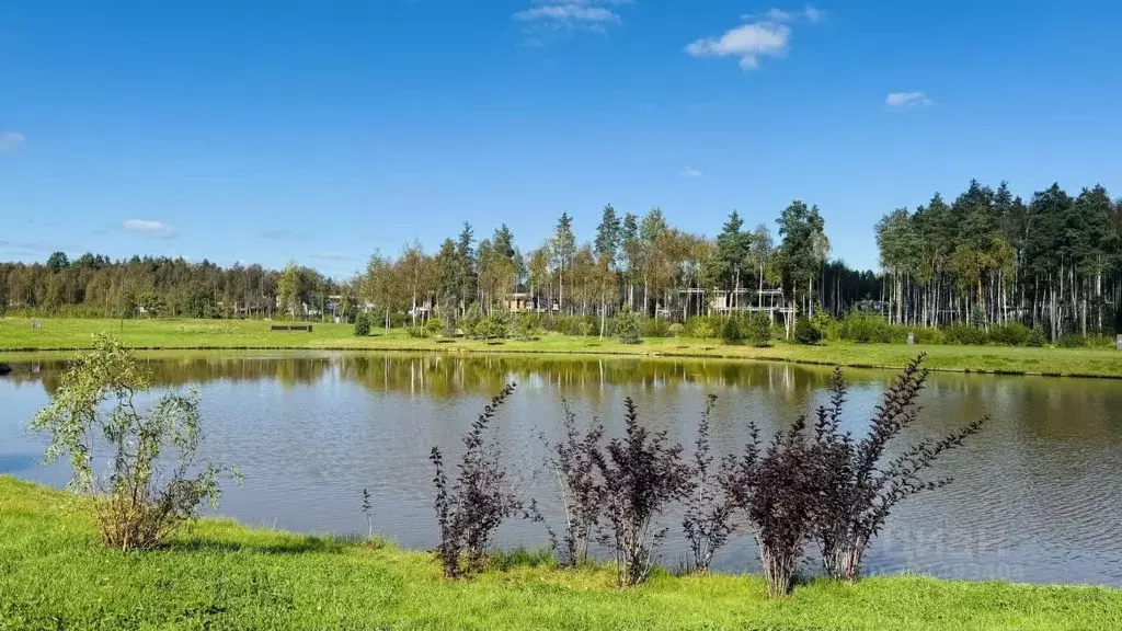Участок в Ленинградская область, Выборгский район, Первомайское с/пос, ... - Фото 1