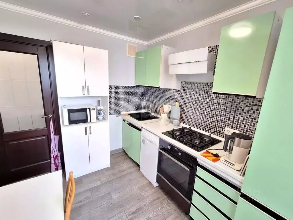 4-к кв. Тверская область, Тверь бул. Ногина, 8 (90.5 м) - Фото 0