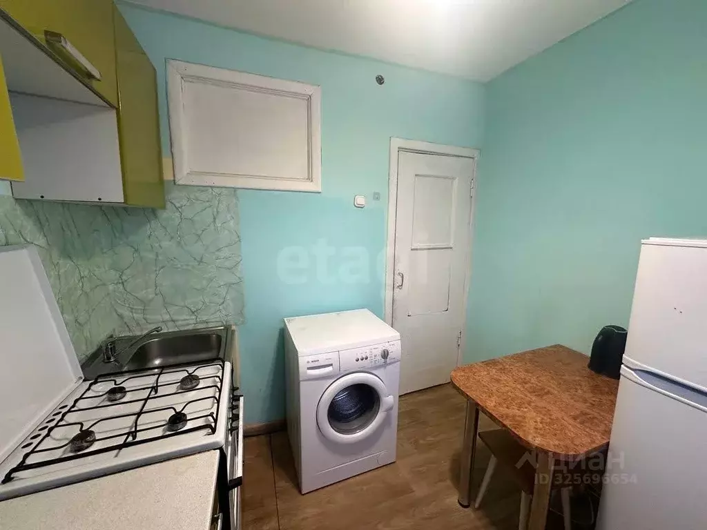 2-к кв. Ленинградская область, Волхов Молодежная ул., 13 (42.7 м) - Фото 1